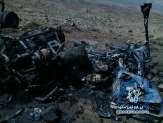 واژگونی تریلی در جاده راور زرند با ۲ کشته/پدر و پسر در آتش سوختند +تصاویر