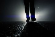 آنچه پلیس راور در موردش هشدار داده بود اتفاق افتاد/تصادف خودروی سواری با عابرین پیاده در بلوار ورودی شهر راور