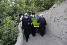 گزارش تصویری حضور خادمین و پرچم متبرک رضوی در شهر باب‌الرضا راور (۵۲عکس)
