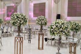 جشن های عروسی خانگی که جای خود را عروسی های با زرق و برق و نمایش تجملات داده‌اند