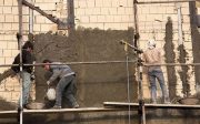 سر بی کلاه کارگران ساختمانی/ رفاه در دور دستها/ بیکاری زاییده کروناویروس منحوس